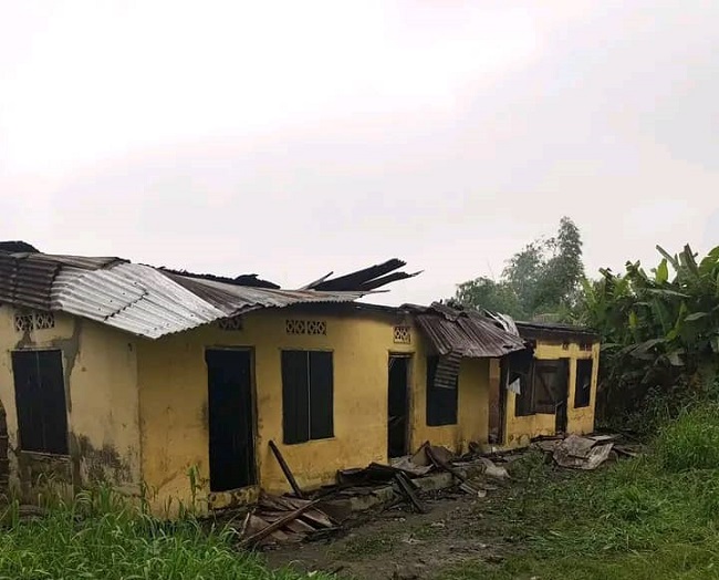 fire guts house,