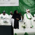 Buhari's wife apologises