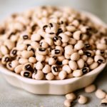 beans may relieve constipation, benefits of black-eyed beans