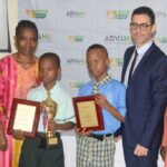 Oyo student wins