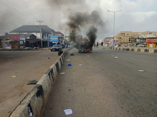 Vehicle burnt, members injured, offices vandalised as Osun NURTW members engage in battle of supremacy