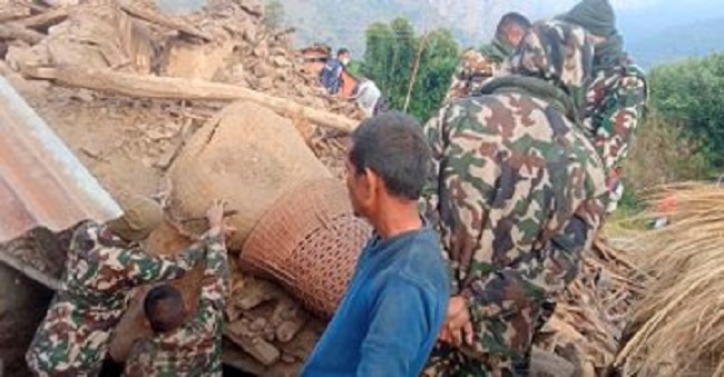 Nepal earthquake kills,