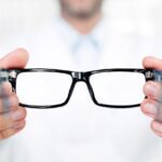 signs you need glasses