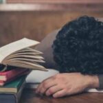 avoid sleeping while reading