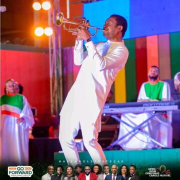 Nathaniel Bassey bags