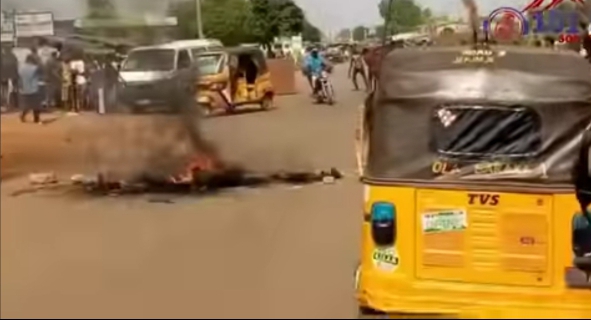 Residents naira scarcity Kwara ,