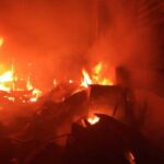 Fire razes shops at Kano