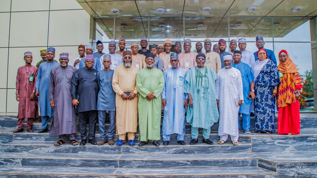 chairman advises medical team