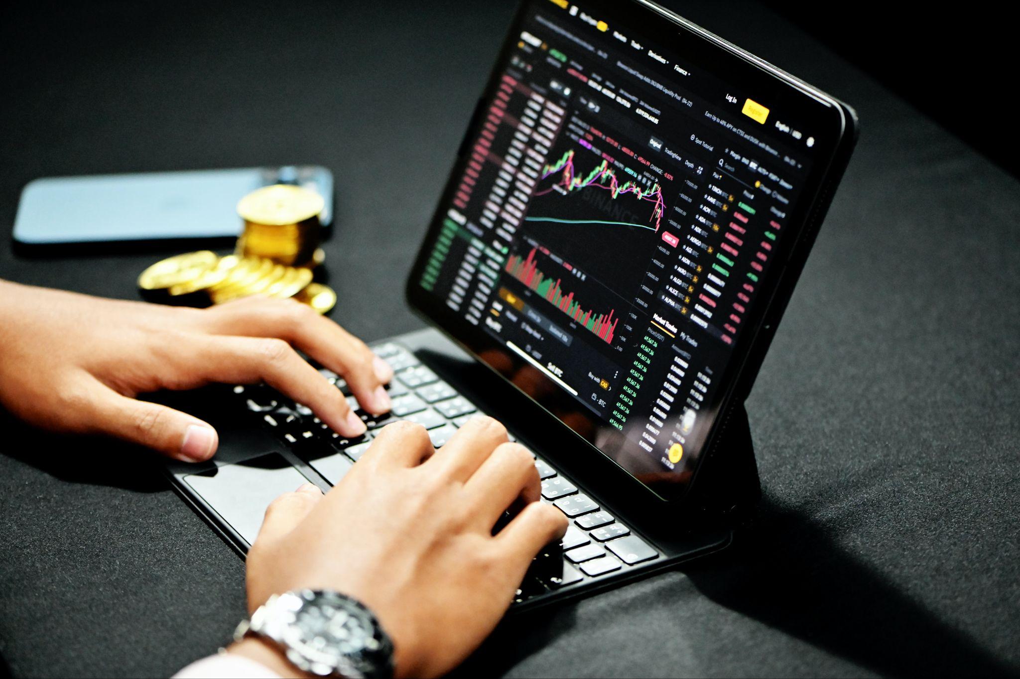 Caged Beasts vs. Pepe Coin - The Future of Smaller Cryptocurrencies Amidst the SEC's Recent Lawsuit with Binance