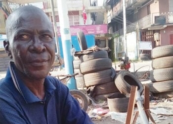 With one wife, two concubines, 11 children
