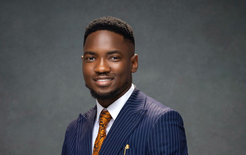 Amb Victor Adesewa Adegbile honoured as beacon of Hope for Nigerian Youths