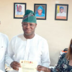 Oyo govt hands over mandate letter