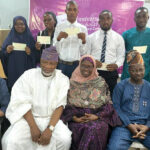 Foundation presents scholarship