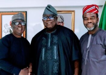 President, Nigeria Economic Society, Professor Adeola Adenikinju(left); Chairman, Federal Civil Service Commission (FCSC), Professor Tunji Olaopa and the National Secretary, NES, Dr. Frank Ogbeide