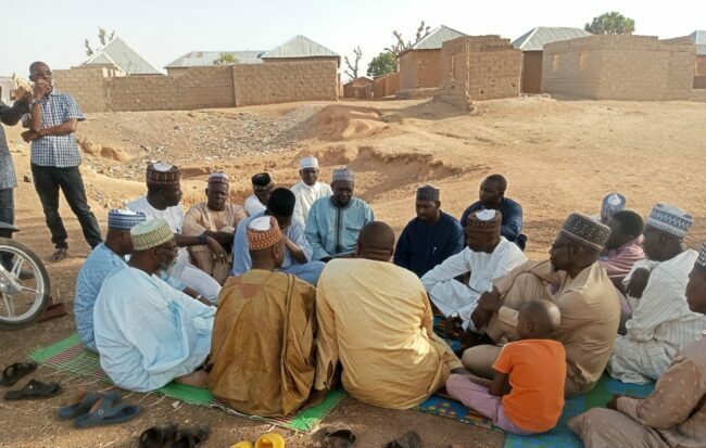 Zakaat Stampede: Foundation regrets incident, visits victims' families