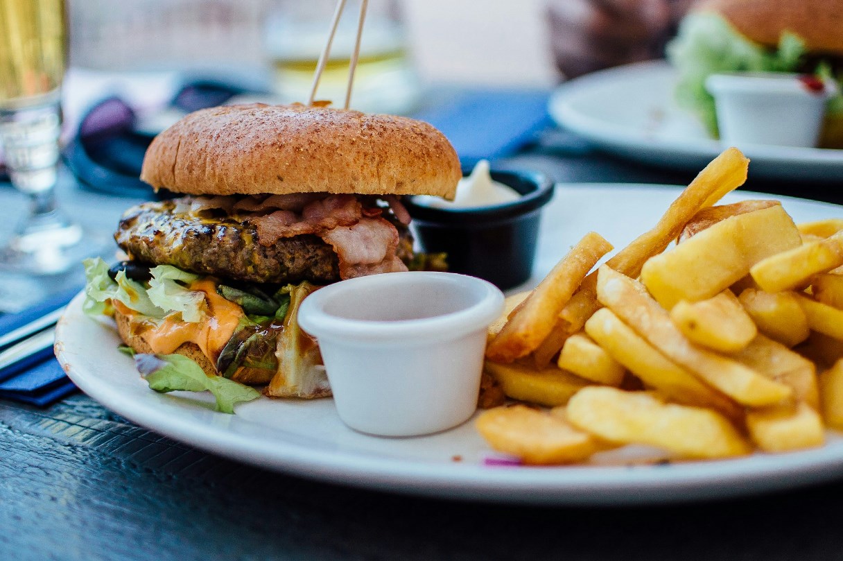 Unhealthy foods jeopardisingUnhealthy foods jeopardisin Junk Food