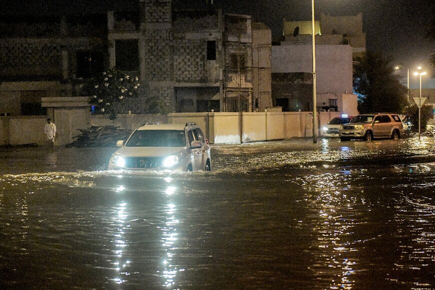 dubai, rainstorm