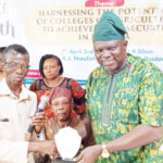 FCAH&PT Ibadan graduands told to be linkage between researchers farmers for