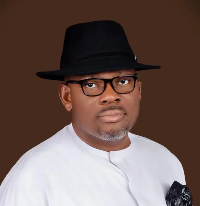Dignitaries gather in Akwa Ibom for Etteh's stepmother-in-law's burial