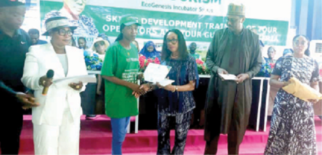 FG trains 40 tour guides