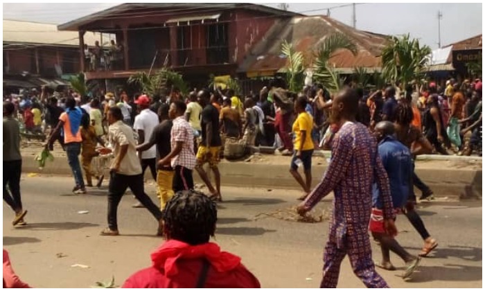 Three killed as scavengers, FCT community residents clash