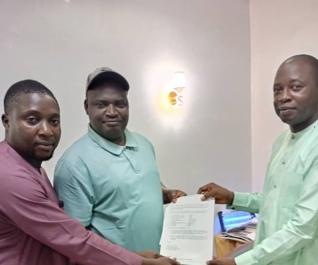 AMAC radio's operational license,