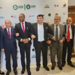 Peller hosts business summit