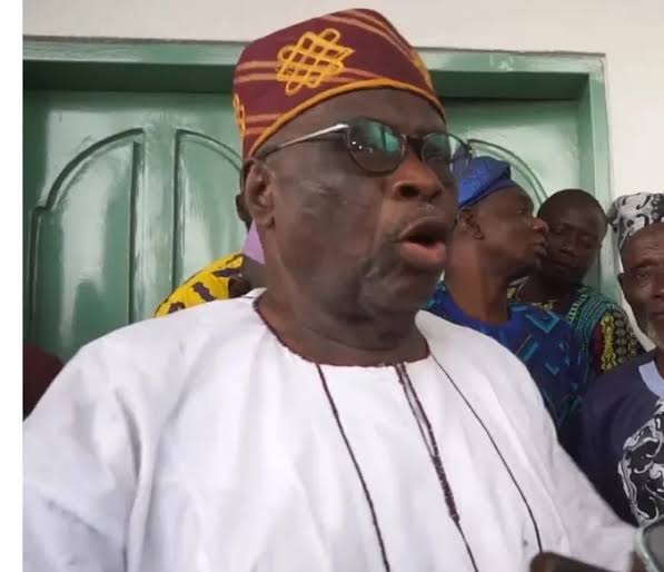 Oba Adebimpe is dead