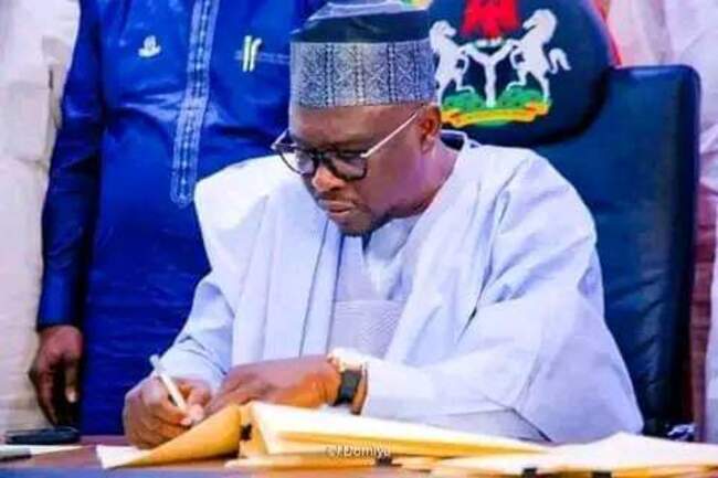 Workers receive N70,000 minimum wage in Adamawa