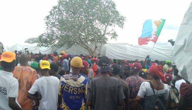 Edo guber: Hundreds of PDP, LP, ADC supporters join APC in Igueben