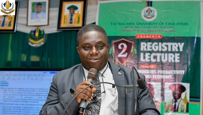 Varsity administrator lauds FG
