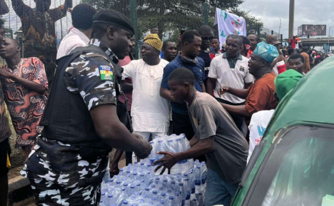 Police protesters Lagos