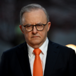 Australia to ban children from social media