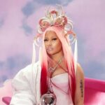 Nicki Minaj replies fan,