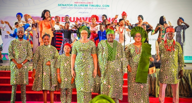 Tinubu's wife unveils 'national unity fabric' for October 1st celebration