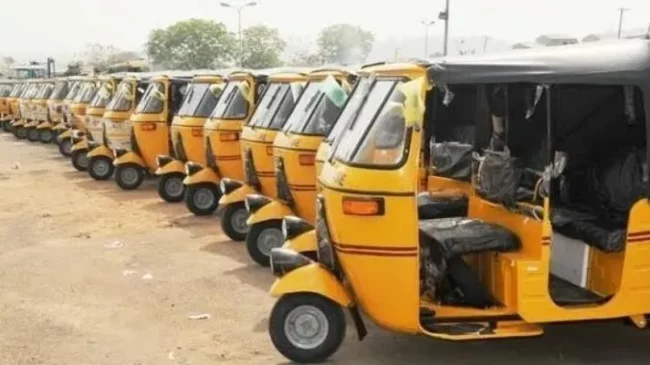 Nigeria@64: FG set to distribute 2,000 CNG tricycles to young Nigerians