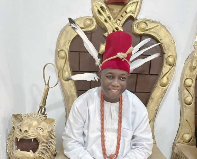 Kalu felicitates Prof Azinge on coronation as 14th Asagba of Asaba