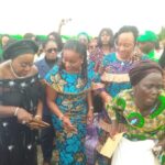 Tinubu's wife distributes