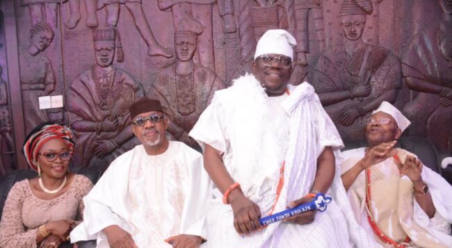 Awujale installs Odulaja