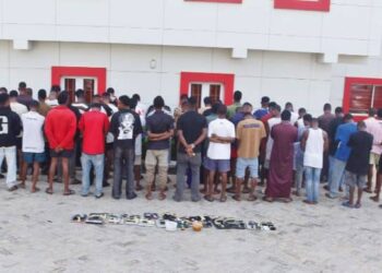 EFCC arrests 55 yahoo boys at Offa hideouts