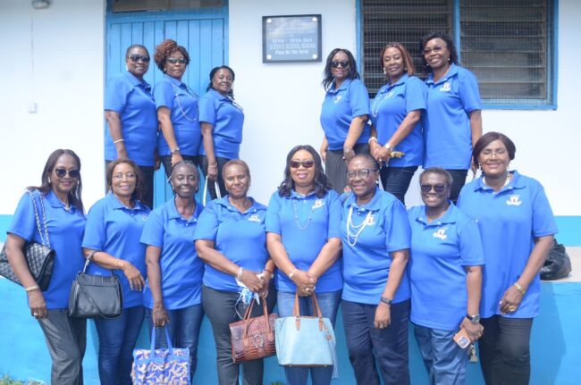Queens School Ibadan ‘Elegant Ladies’