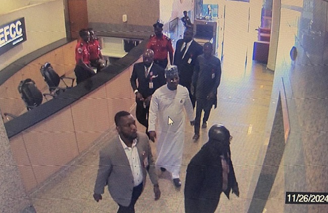 EFCC arrests ex-gov Yahaya Bello,