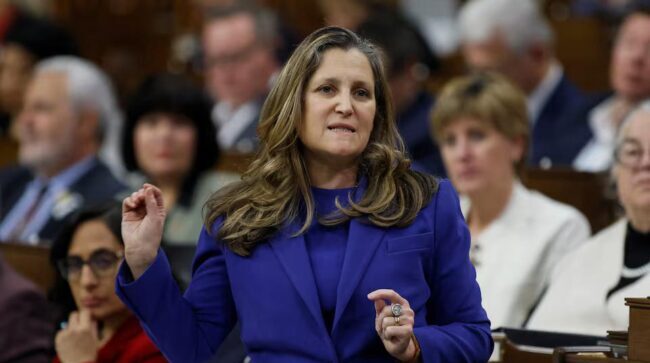 Canada finance minister resigns