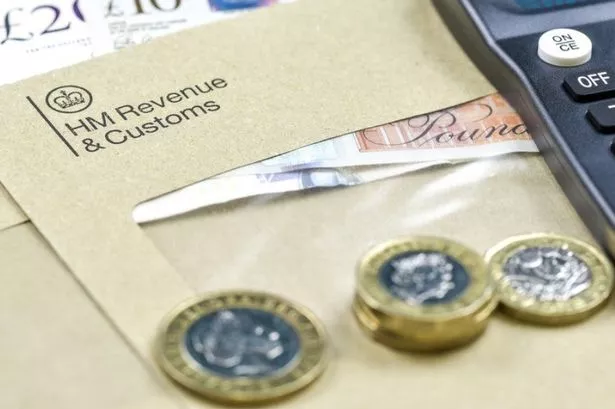 HMRC explains savings tax rules