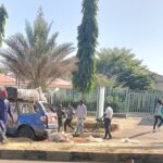 Gombe: Vehicle rams