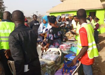 500 widows, PWD benefit from Christmas food distribution in Kwara