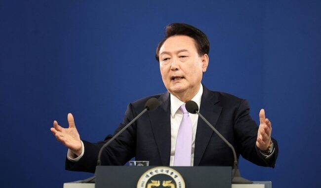 South Korean Police, Police consider travel ban
