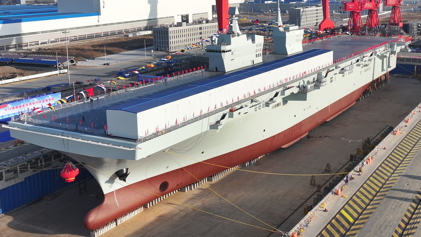 amphibious assault ship