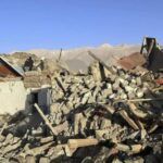 Earthquake strikes Tibet