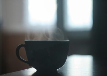 drinking hot water